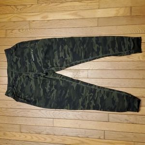 Alphalete Limited Red Camo Joggers 